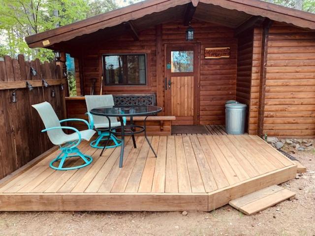 Lakeshore Lily Pad Hayward Exterior foto